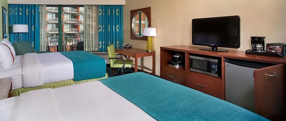 Holiday Inn & Suites Virginia Beach - North Beach By Ihg