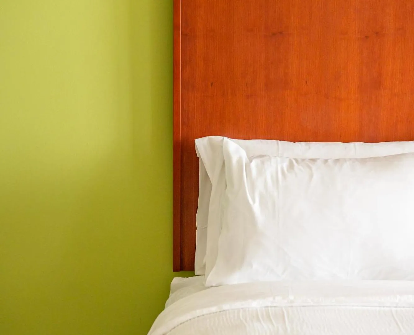 Holiday Inn & Suites Virginia Beach - North Beach By Ihg 4*,