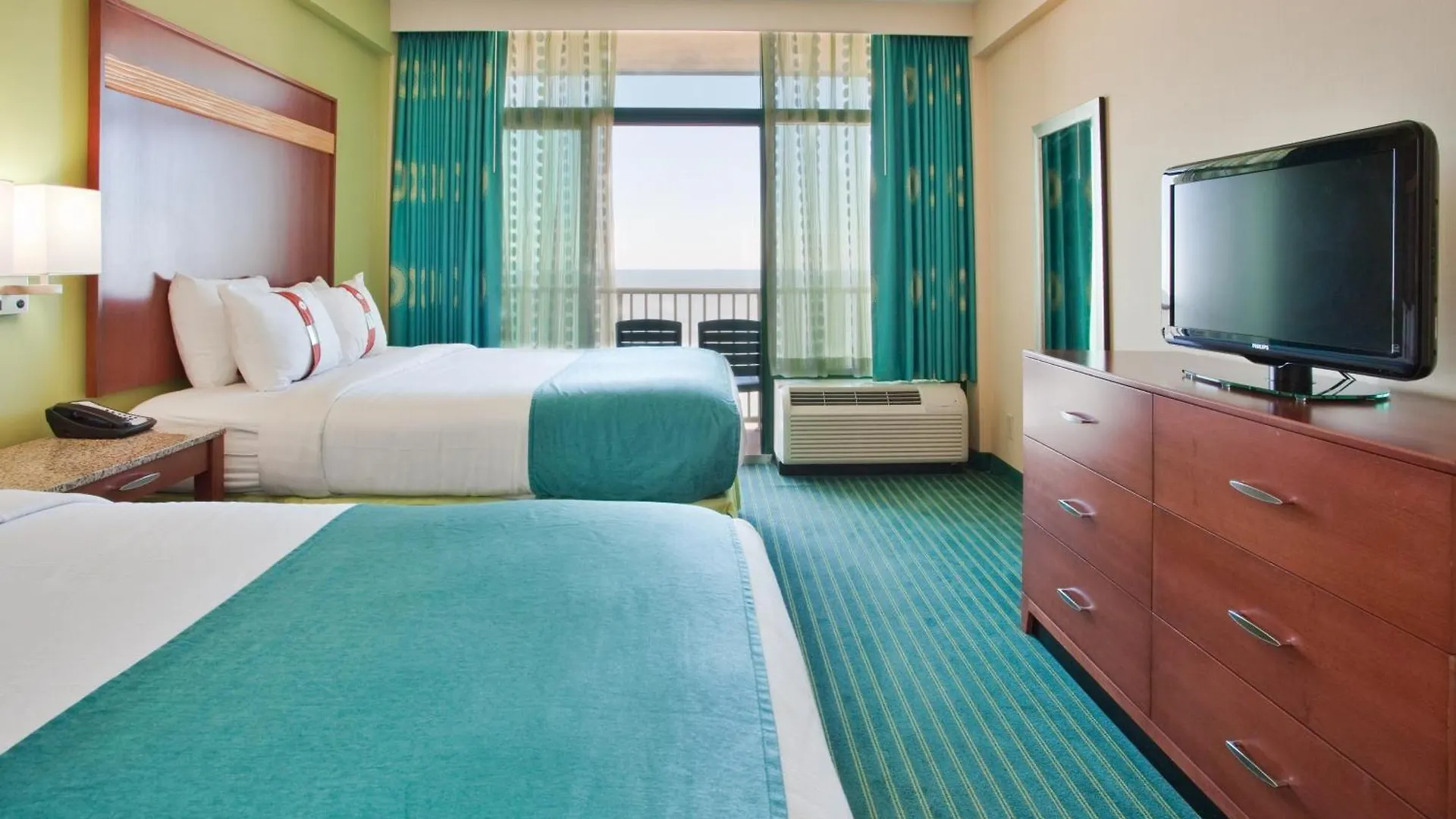 Holiday Inn & Suites Virginia Beach - North Beach By Ihg 4*,