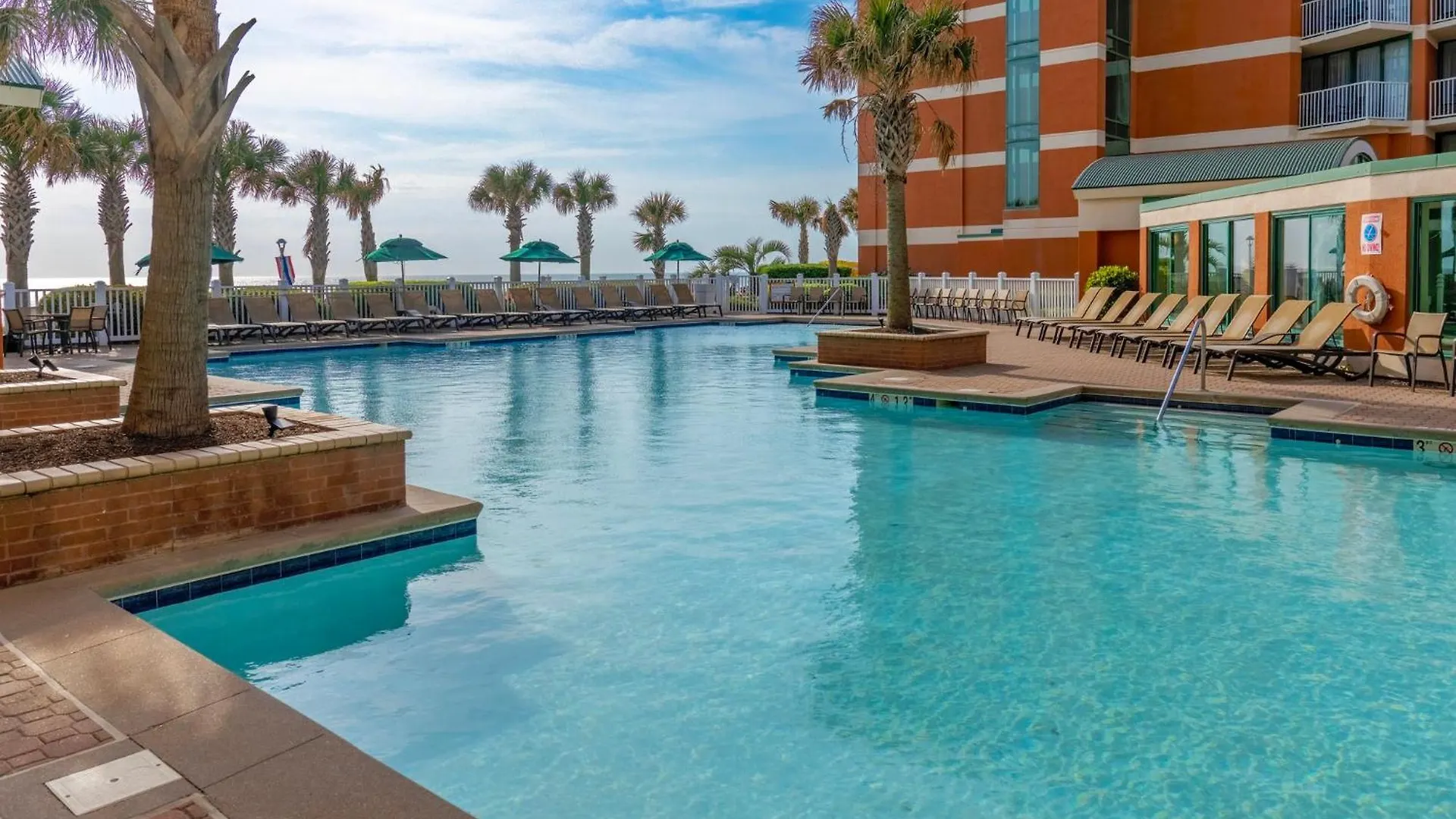 Holiday Inn & Suites Virginia Beach - North Beach By Ihg