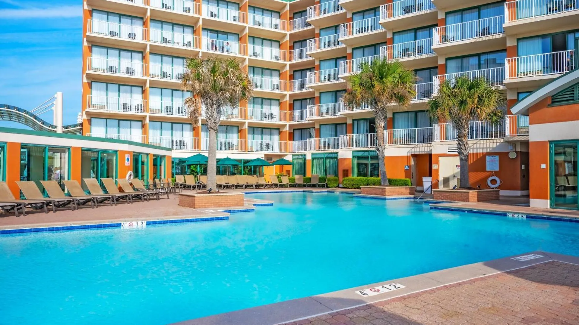 Holiday Inn & Suites Virginia Beach - North Beach By Ihg 4*,