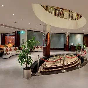 lotus-hotel-apartments-and-spa-marina.dubaihotelsoffers.com/
